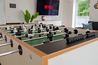 Heimkino mit Tischkicker
