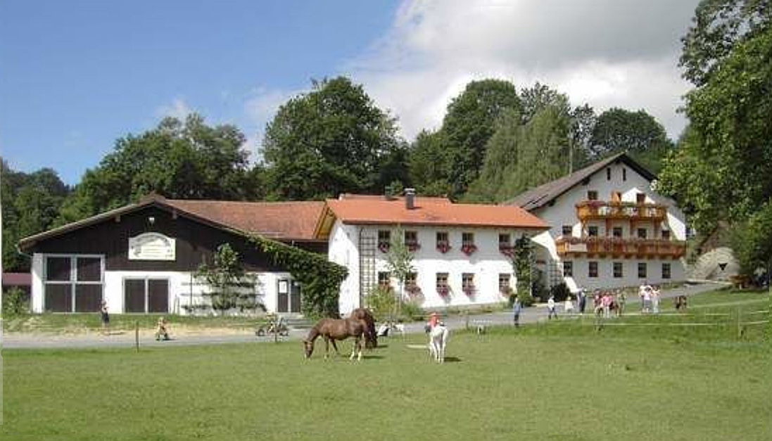 Kinderparadies Höcker