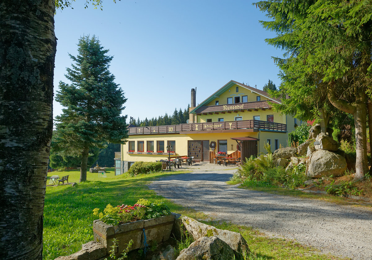 Sommerurlaub mit Hallenbad Halbpension